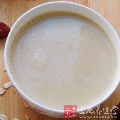 燕麥豆漿是一款不錯的早餐減肥食譜。