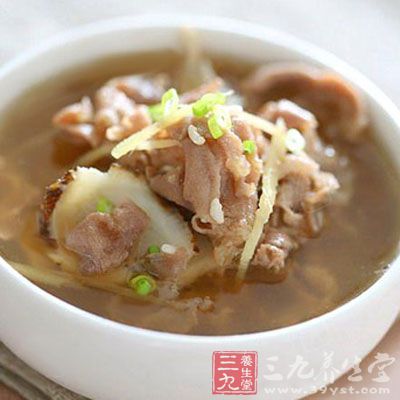 熟地當歸羊肉湯