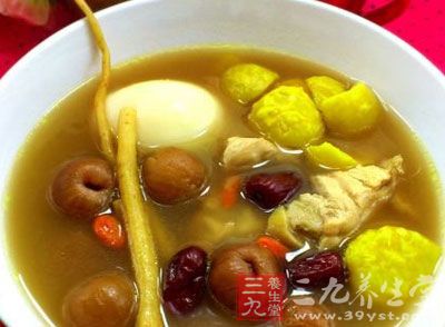 板栗雞湯