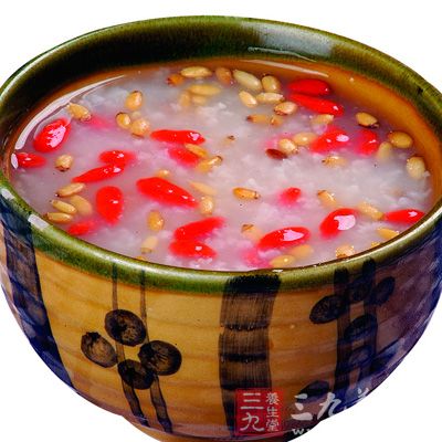 松子粥養陰潤腸