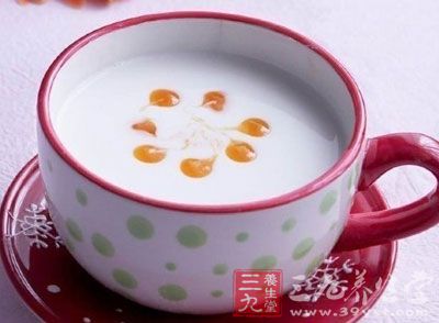 木瓜杏仁奶茶