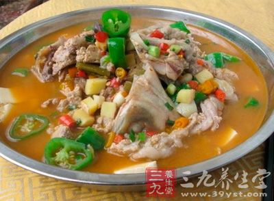 酸辣魚頭湯