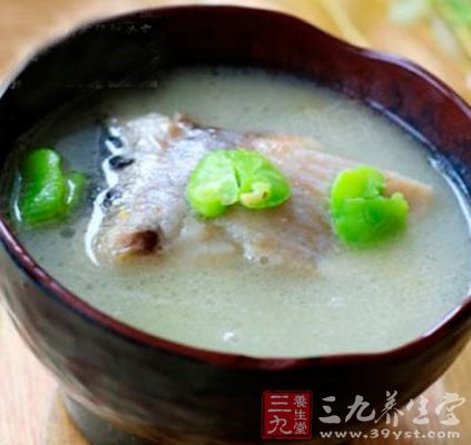 蠶豆鲫魚粥