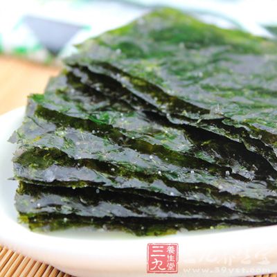 海苔裡含有礦物質和纖維素，對調節體液的平衡稗益良多