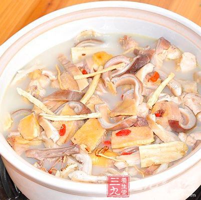 白胡椒豬肚湯 白胡椒豬肚湯