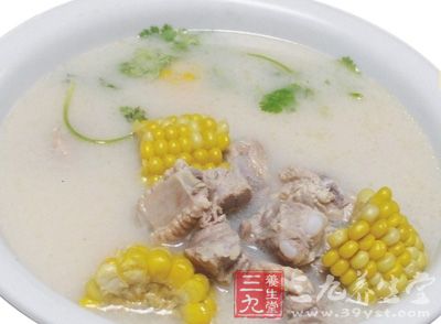 蟹味菇玉米排骨湯