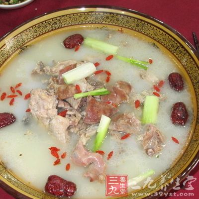 清炖羊肉湯