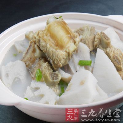 蓮藕炖排骨