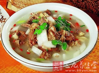 羊肉炖蘿卜