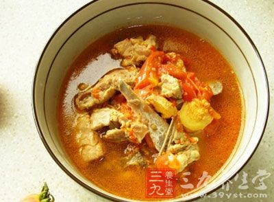 番茄蘑菇排骨湯