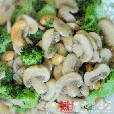 沙茶醬炒雜菇