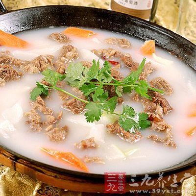 羊肉炖當歸