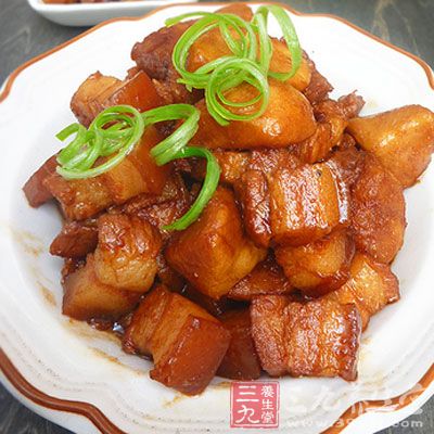 芋頭紅燒肉