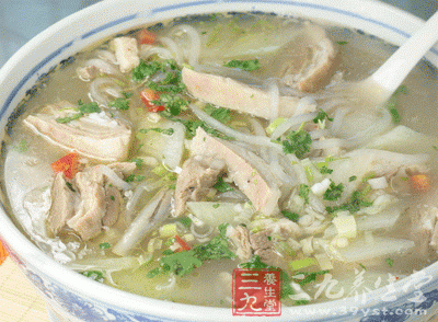 清炖羊肉湯