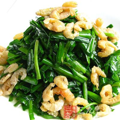 洗干淨後下到油鍋內炒軟即可食用