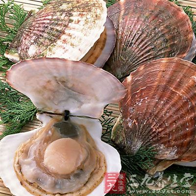 　蒜蓉，鮑魚，扇貝，粉絲，美極鮮，料酒，鹽。
