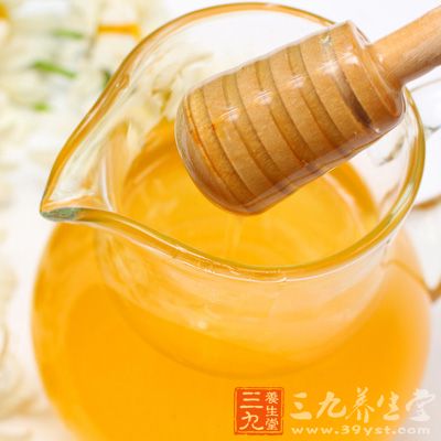 面粉,蜂蜜,雞蛋,水。 面粉,蜂蜜,雞蛋,水。