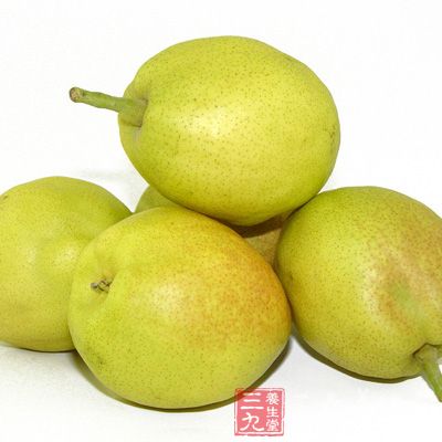 梨因鮮嫩多汁，含有85%的水分