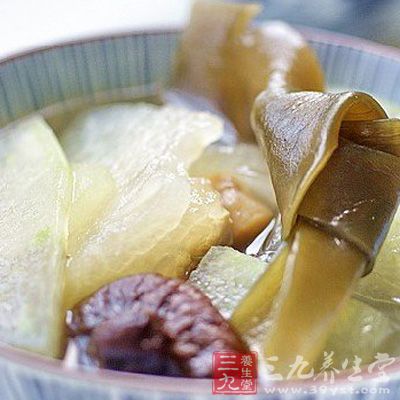 因為海帶中含有豐富的鐵，以上兩種食物都會阻礙體內鐵的吸收。