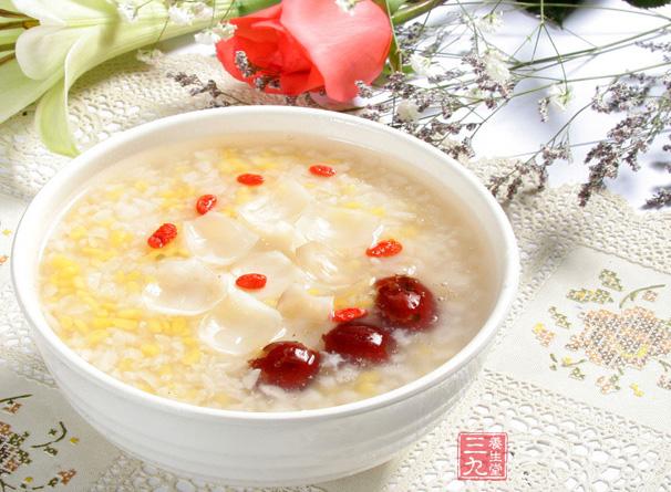 百合紅棗粥不但防治干眼症效果好,還可明目 百合紅棗粥不但防治干眼症效果好,還可明目