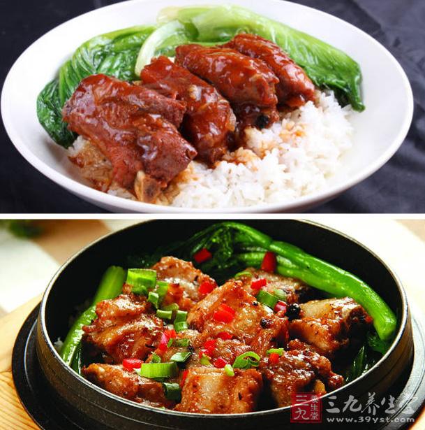 排骨洗淨，斬小塊