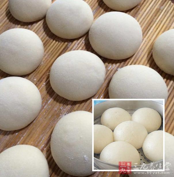 選擇面粉、發酵粉 選擇面粉、發酵粉