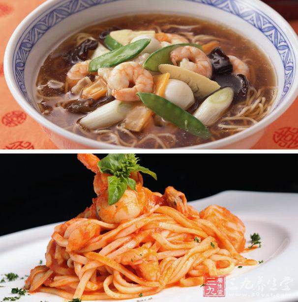 將素油放入炒鍋內