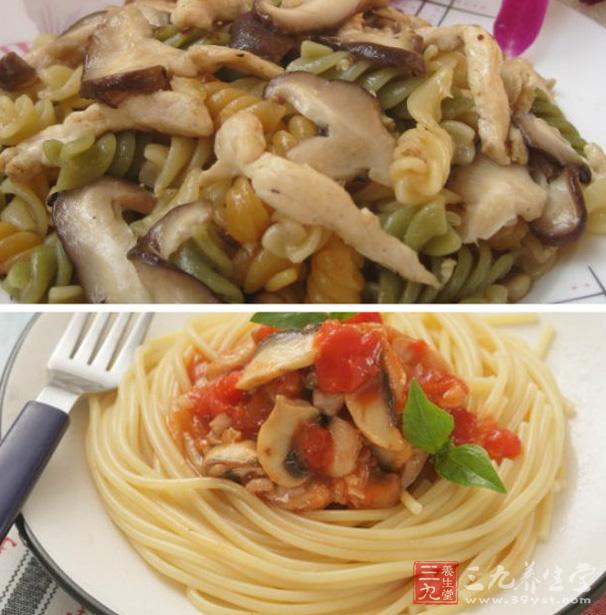 雞肉蘑菇意面