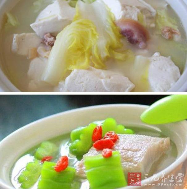 白菜炖豆腐 白菜炖豆腐