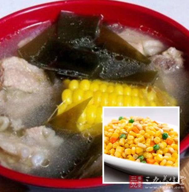 蕹菜玉米湯。 蕹菜玉米湯。