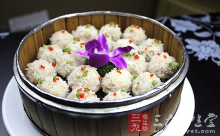 團團圓圓的制作