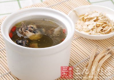 養顏烏雞湯