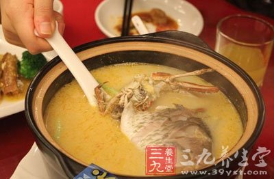 鲫魚肉嫩味鮮可做粥做湯做菜做小吃
