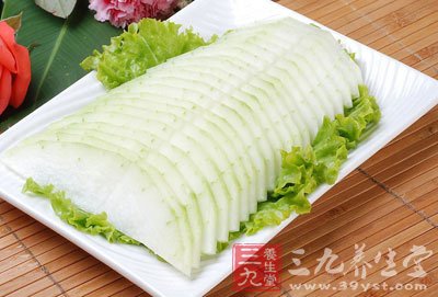冬瓜鯉魚煮湯可治療慢性腎炎