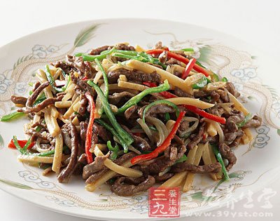 在菜裡放上一些辣椒就能改善食欲