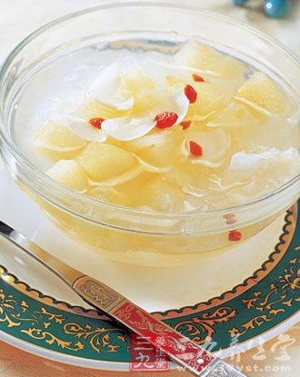 百合雪梨湯