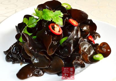 鮮淮山性味甘潤能健脾補肺