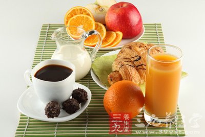 造成動脈硬化且更易導致肥胖
