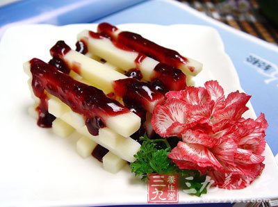 炒鍋內倒入椰子汁
