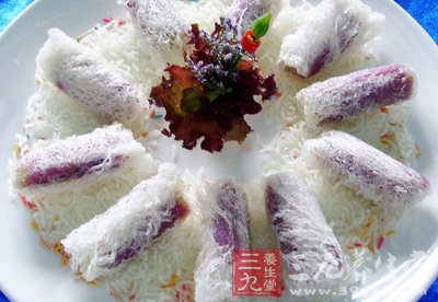 整好後表面可撒糖粉裝飾