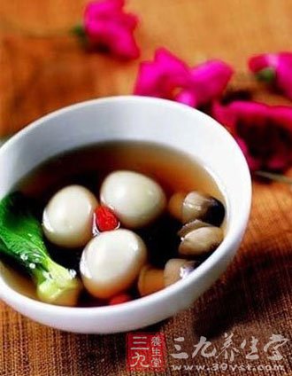 首烏鴿蛋湯