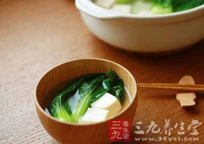 灑上弄碎的芝士或奶酥粒就可以了
