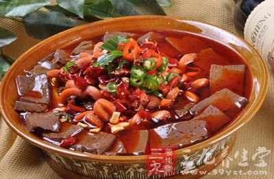熟豬血300克油菜50克芹菜50克