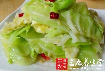 禁食含纖維素多和粗硬的食物
