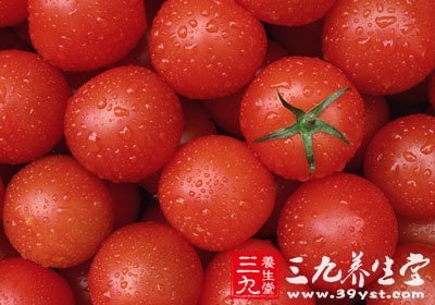西紅柿汁有緩慢降血壓和利尿消腫