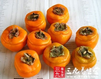 吃燕窩雪梨湯潤肺