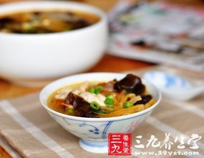 大雪吃木耳冬瓜三鮮湯