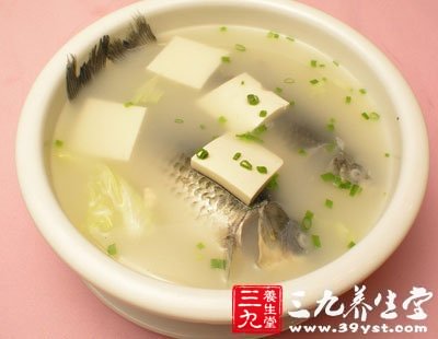 冬季養生食譜有魚肉豆腐湯