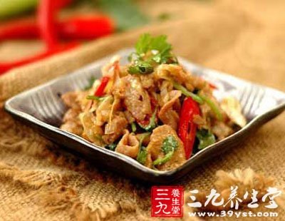 手腳冰涼吃姜絲爆羊肉