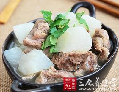 蘿卜炖牛腩的做法